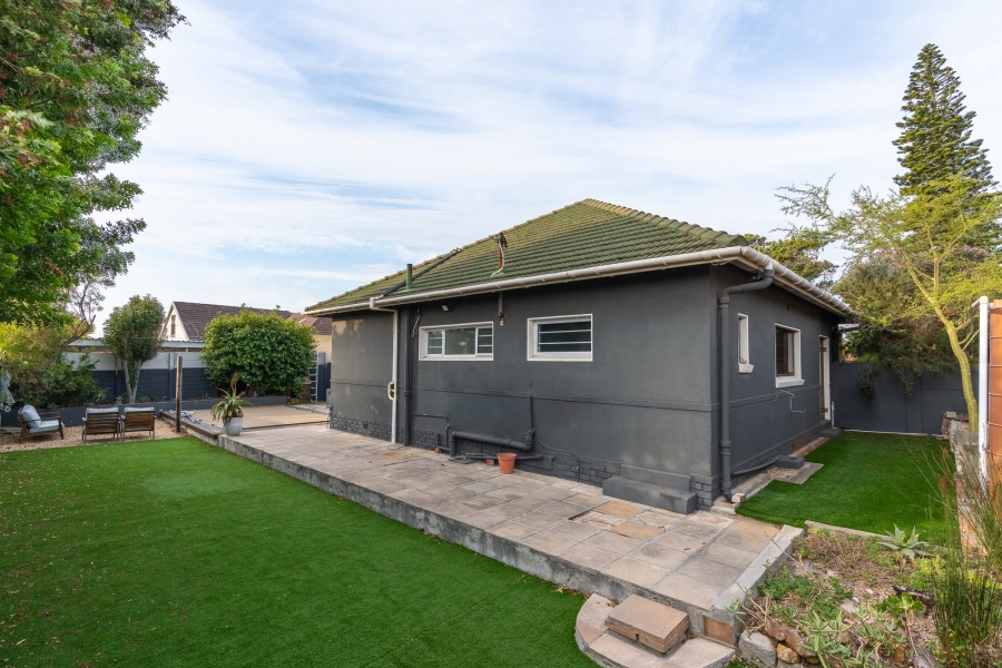 4 Bedroom Property for Sale in Thornton Western Cape